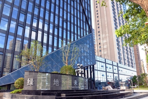 南桥地铁旁商务楼绿地未来中心50平低价出租